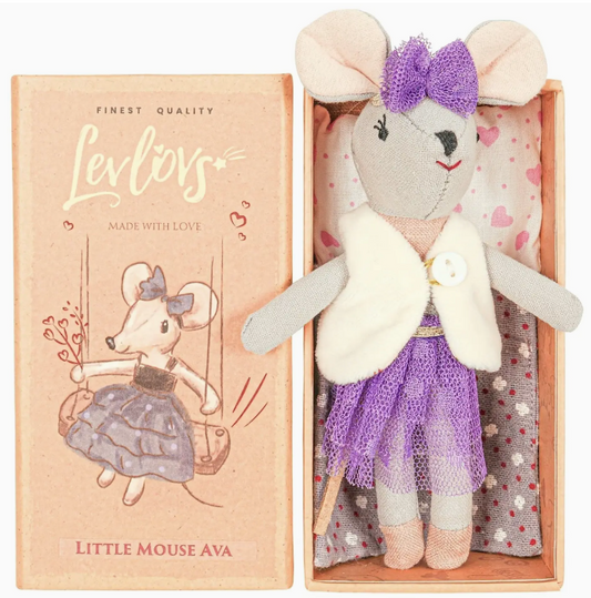Little Mouse Ava