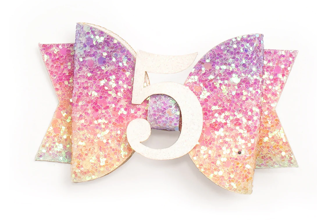 PASTEL RAINBOW BOW AGE CLIP