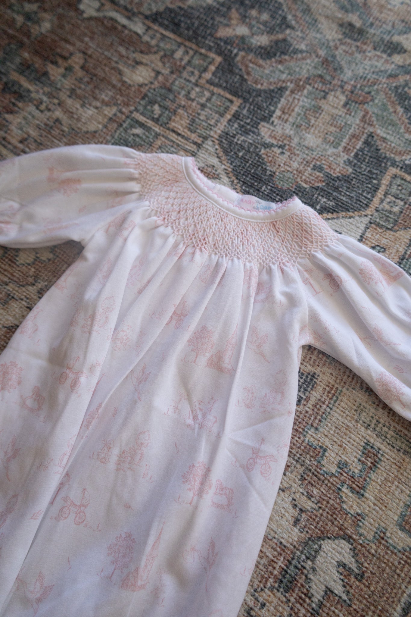 PINK BABY TOILE PIMA HAND SMK GOWN
