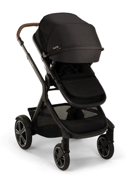 demi™ next + pipa™ urbn travel system