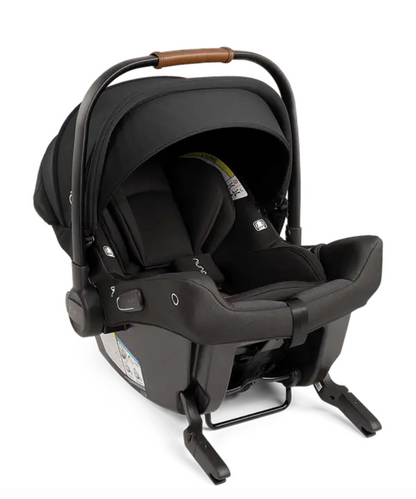 trvl™ lx + pipa™ urbn travel system