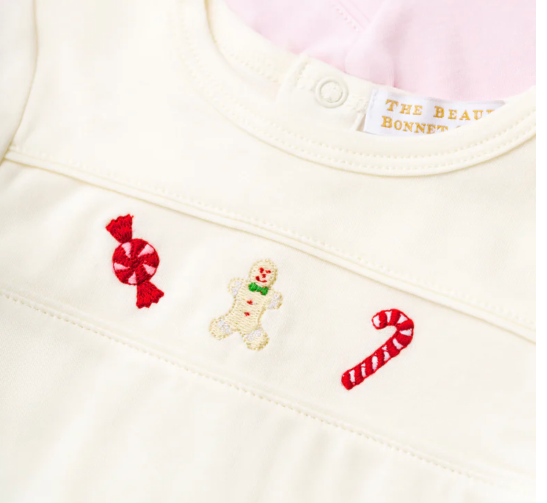 Harts Hold Me Set-White